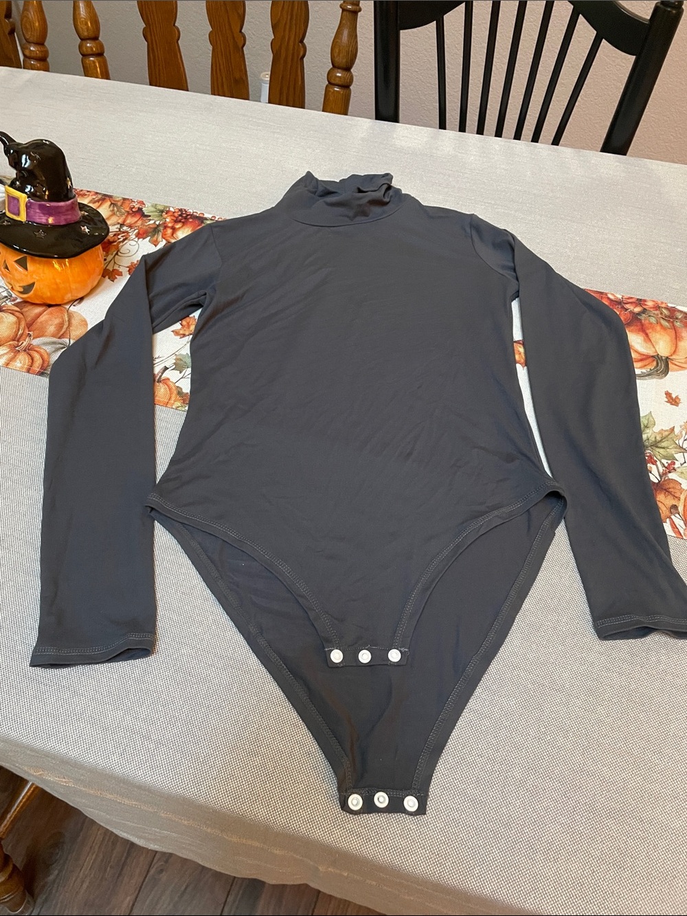 Grey Long-Sleeve Mock Neck One-Piece Bodysuit, S